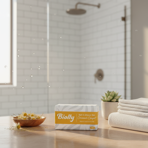 Jabón de baño Biolly de 150 gramos con camomila para confort - Grado terapéutico, hidratante, con textura suave y efecto barrera - Product Image 3