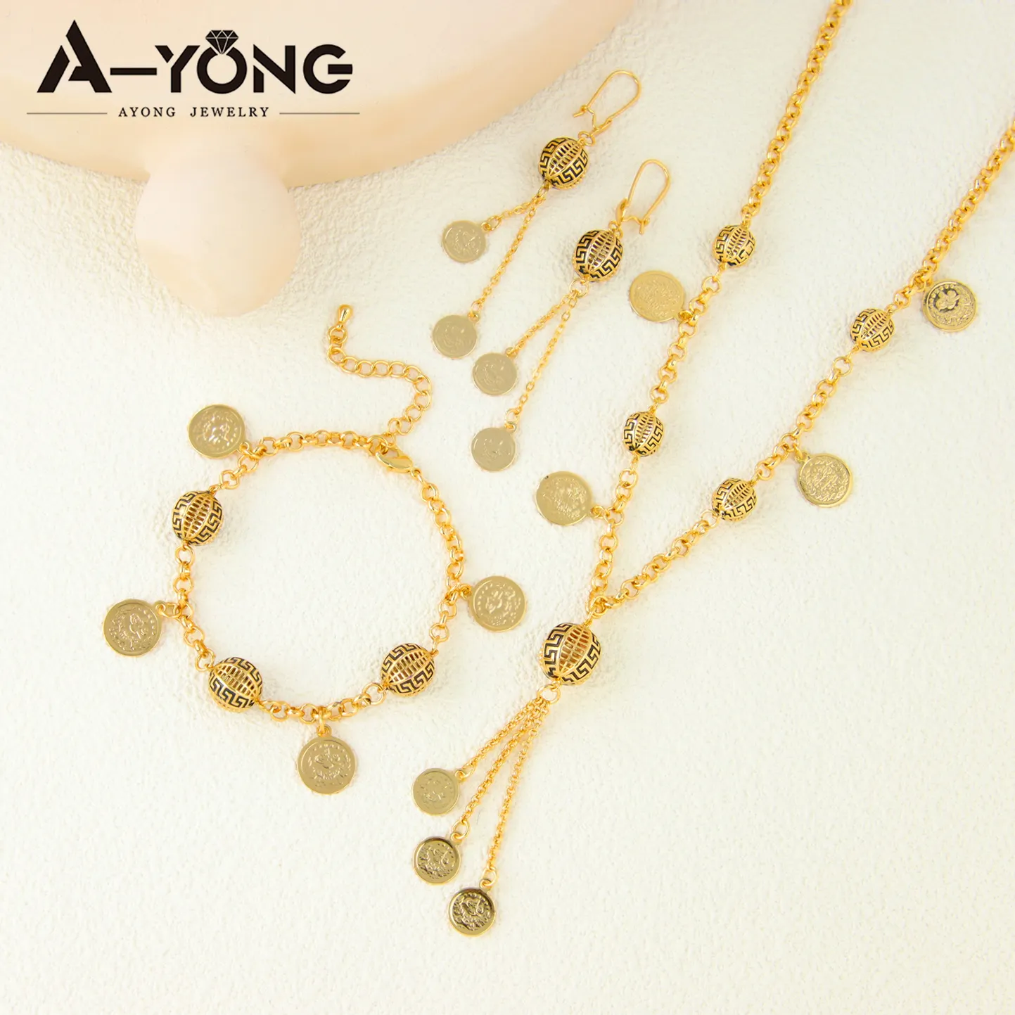 Ayong Jewelry Neuheit 18K Gold Plattiert Kugeln Design 3-teiliges Set Münze Halskette Schmuckset für Damen