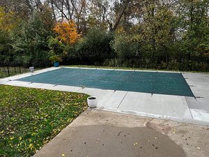 Couverture de <span class=keywords><strong>piscine</strong></span> à plancher mobile de 15 * 30FT Couverture rigide d'hiver de <span class=keywords><strong>piscine</strong></span> de qualité supérieure pour le froid et les UV, résistante aux intempéries et durable, - Product Image 5