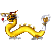 Bouteille en verre artisanale en forme de dragon vide et personnalisée pour les spiritueux