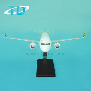 Innovador Modelo de Avión Boeing 737-800 a Escala 1/80 de 47 cm para Regalos Empresariales - Product Image 3