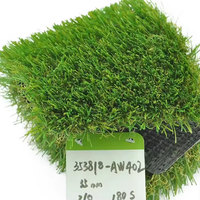 Gazon artificiel chinois en gros, tapis de gazon synthétique pour terrains de football, murs végétalisés et décoration de jardins et de sites sportifs