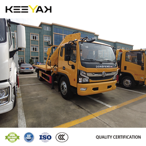 Camion <span class=keywords><strong>de</strong></span> remorquage Dongfeng 4X2 à commande à distance, camion <span class=keywords><strong>de</strong></span> remorquage LHD, camion <span class=keywords><strong>de</strong></span> dépannage 5 tonnes, bras repliable, camion <span class=keywords><strong>de</strong></span> remorquage à plateau avec grue, fourni par <span class=keywords><strong>l</strong></span>'usine - Product Image 3