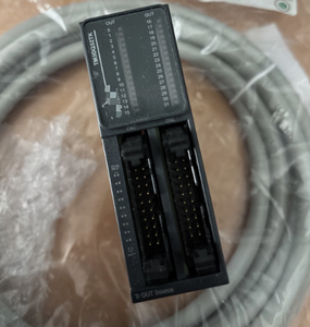 TM3DQ32TK โมดูลเอาต์พุตแบบแยกส่วน 32 เอาต์พุตทรานซิสเตอร์ PNP (HE10) - Product Image 2