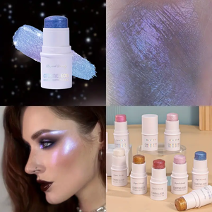 Iluminador Facial en Barra Camaleón - Resistente al Agua para Todos los Tonos de Piel - Corrector Ligero - Textura Cremosa con Brillo Colorido - Product Image 3