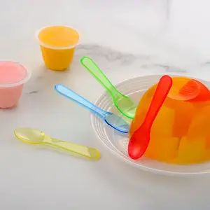 Gıda sınıfı restoran dondurma Scoop Mini tatlı kaşık düğün yemeği okul için 0.9g tek kullanımlık plastik kepçe