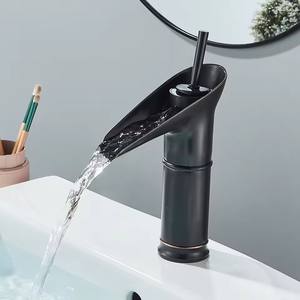 Rubinetto classico per il bagno in stile antico a cascata rubinetto caldo e freddo in bronzo a foro singolo tipo di rubinetto per acqua - Product Image 2