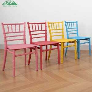 <span class=keywords><strong>Set</strong></span> di 4 <span class=keywords><strong>Sedie</strong></span> da <span class=keywords><strong>Giardino</strong></span> in Plastica Wayon Furniture, Multicolore Rosa Rosso Giallo Blu - Product Image 1