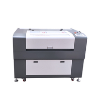 Gravure Laser Co2 avec machine de marquage laser machine de sculpture graveur laser CNC