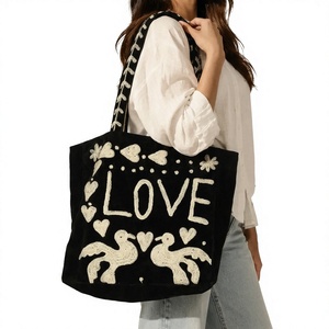 Bolsa de Mano de Terciopelo Bordada Personalizada al por Mayor, Bolso Verde de Lujo con Diseño de Letras de Pájaro y Amor, Bolsos de Hombro Casuales - Product Image 6