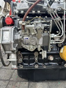 Motor Original Nuevo para Montacargas Mitsubishi S4s, Material de Acero, con 1 Año de Garantía, Origen China - Product Image 3