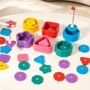 <span class=keywords><strong>Gioco</strong></span> di <span class=keywords><strong>Pesca</strong></span> Magnetico in Legno Beiyang per l'Apprendimento Precoce dei <span class=keywords><strong>Bambini</strong></span>, con Abbinamento di Forme e Risoluzione Cognitiva del Colore - Product Image 1