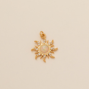 Hongtong AC-273 Stella in Ottone Placcato Oro 18K con Zirconi Brillanti, Accessori di Gioielleria Delicati e alla Moda - Product Image 2