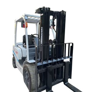 Used Forklift in <b>Transporting</b> Warehouse TCM diesel Forklift 3ton Earth-moving Machinery Used Engineering Construction Machinery - Product Image 1
