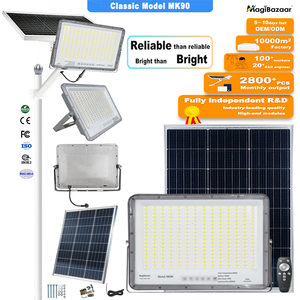 MK90 Solar-Flutlicht 400W IP65 LED-Notbeleuchtung GaN-Schnellladung 5 Jahre Garantie Druckguss-Aluminium Fernbedienung - Product Image 2