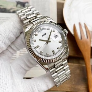 Reloj de Lujo Deportivo para Hombre, con Correa Mecánica Automática, Luminoso, con Calendario y Diamantes, Ideal para Citas y Ocio - Product Image 2