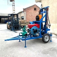 Dispositif de forage de puits d'eau diesel 30HP monté sur remorque opération par un seul homme système hydraulique facile à utiliser pour mine de forage de 100m 150m 200m