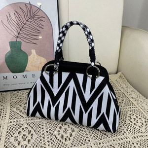 Bolso Tote de Poliéster Tejido con Diseño Retro de Pata de Gallo, Bolso Tipo Dumpling, Bolso de Hombro, Versátil, Casual, Urbano, Sencillo, Venta al Por Mayor de Fábrica - Product Image 2