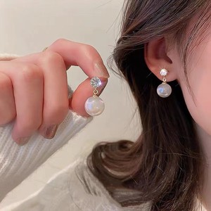 Boucles d'oreilles pendantes en alliage de zinc plaqué or pour femmes, double couche, en forme de cœur, avec strass multicolores et cristaux, style chrétien, vente en gros - Product Image 2