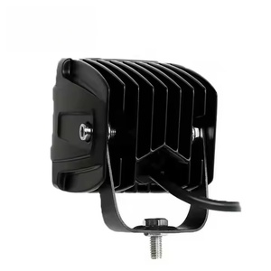 Luz de Trabajo LED Cuadrada JHS de 12-24V, Resistente al Agua IP68, Tipo Ojo de Buey, 3 Pulgadas, 30W, con Garantía de 2 Años, Universal para Autos Todoterreno - Product Image 6