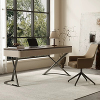 Bureau de travail moderne au design simple, bureau d'écriture de luxe, bureau d'ordinateur de patron avec tiroir