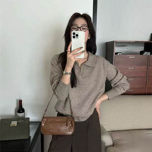 Pull en laine épaissie ample personnalisé pour femmes pull en cachemire à col polo de style automne et hiver style décontracté - Product Image 6