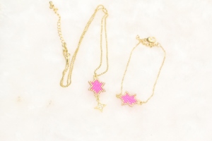 Collana con Ciondolo a Stella Esagonale e Diamante a Quattro Punte, Stile Classico alla Moda, Tessuta a Mano con Miyuki, Personalizzabile, Vendita all'Ingrosso - Product Image 6