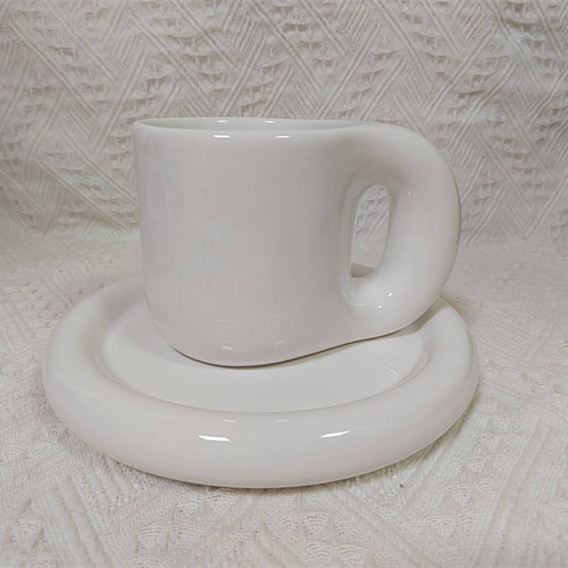 White cups and plates