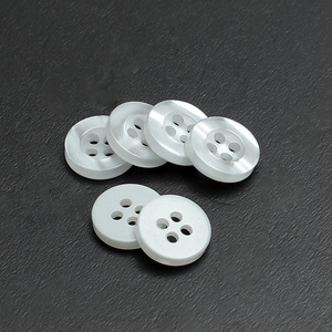 Factory Direct Sale Wide Edge 4 Hole <strong>White</strong> Button Coat Sweater <strong>Shirt</strong> Circular Resin Buttons - Product Image 2