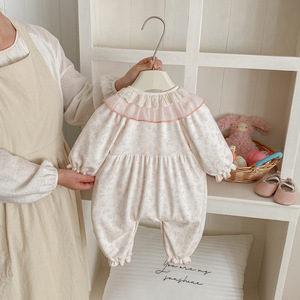 Nuova Collezione Primavera 2026: Tutina per Neonata in Maglia Floreale, Stile Coreano con Fiocco Carino e Apertura Completa all'Inguine - Product Image 4