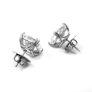 Orecchini a lobo con cristalli taglio Princess a quattro griffe, unisex, accessori semplici per l'uso quotidiano - Product Image 4