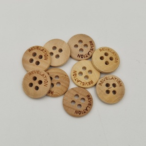 Tùy Chỉnh Biểu Tượng Tia Laser Kích Thước Màu Gỗ Nút 4 Lỗ <span class=keywords><strong>Men</strong></span>' <span class=keywords><strong>S</strong></span> Áo <span class=keywords><strong>S</strong></span>ơ Mi Nút Gỗ - Product Image 4