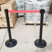 Fabrication d'hôtel ligne en acier inoxydable poteau support contrôle des foules barrières poteaux velours corde file d'attente