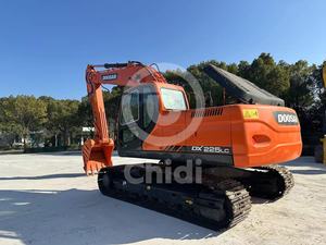Excavadoras de segunda mano Doosan DX225LC originales usadas de Corea Doosan DH220LC DX225LC DH225LC en stock a la venta en Shanghai - Product Image 3