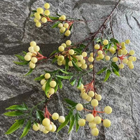 5-takkige kunstmatige plastic fruitboom met rode vruchten, bloemstuk 88 cm, kerstdecoratie voor thuis