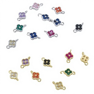Colgante de Flor de Trébol con Circonitas de Colores y Pavé Completo, Chapado en Oro, de Latón, Accesorio de Moda para Fiestas Infantiles, Regalo - Product Image 4