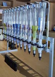 Machine de remplissage manuelle de parfum haut de gamme 2026 à 12 têtes, distributeur de fragrance, équipement de bar pour la vente au détail en boutique, remplisseur de flacons - Product Image 5
