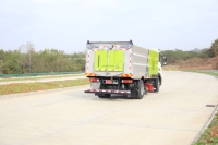 Camion de nettoyage multifonctionnel Sinotruk HOWO 4x2, camion de lavage et de balayage, balayeuse de rue, véhicule de nettoyage