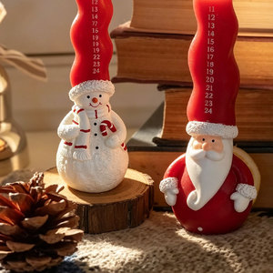 Calendrier <span class=keywords><strong>de</strong></span> <span class=keywords><strong>l</strong></span>'<span class=keywords><strong>Avent</strong></span> <span class=keywords><strong>de</strong></span> Noë<span class=keywords><strong>l</strong></span>, boîte cadeau avec <span class=keywords><strong>bougie</strong></span>, Père Noë<span class=keywords><strong>l</strong></span>, bonhomme <span class=keywords><strong>de</strong></span> neige, <span class=keywords><strong>bougie</strong></span> parfumée en cire <span class=keywords><strong>de</strong></span> soja sans fumée dans un gobelet en verre - Product Image 2