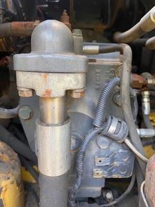 Miniexcavadora de excavadora Komatsu PC138 usada de alta calidad, funcionamiento de 13 toneladas, tren de rodaje intacto de mejor costo, incluida la venta de motor - Product Image 6