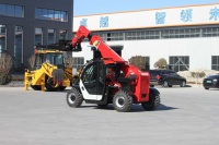 Chariot télescopique diesel OEM de haute qualité, capacité 2500 kg, hauteur de levage 6m-18m, efficacité élevée, engin agricole