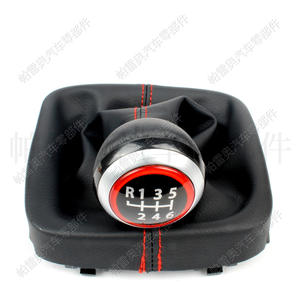 หัวเกียร์หนัง Volkswagen Golf 5 6 สปีด พร้อมตะเข็บสีแดง ดีไซน์ตามหลักสรีรศาสตร์ - Product Image 2