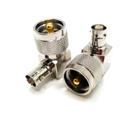 Adaptador Coaxial RF UHF PL-259 Macho a BNC Hembra 90 Grados, Clasificación IP60, Material de Latón 1P, Suministro del Fabricante