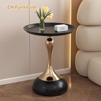 Table d'appoint moderne de luxe Design de taille unique pour la maison Table basse d'angle française contemporaine Meubles décoratifs en métal