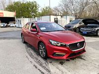 MG 6 2019 2020 2021 Berline de luxe avec sièges en cuir, conduite à gauche, moteur essence turbo, toit ouvrant et caméra de recul, taille des pneus R17