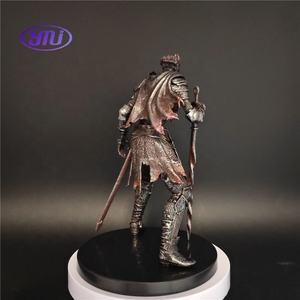 Nuevo Dark Souls III Soul of Cinder Knight Undead Soldier Modelo figura de escritorio al por mayor - Product Image 4