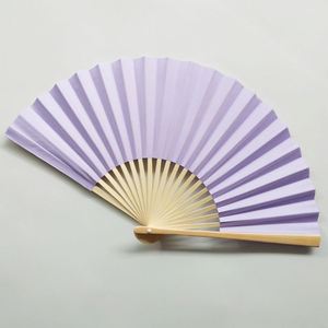 Éventail pliant en tissu gravé et imprimé en bambou pour mariage - Product Image 4