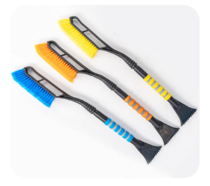 <span class=keywords><strong>2025</strong></span> tuyết bàn chải và băng phế liệu cho xe kính chắn gió, có thể tháo rời tuyết phế liệu với Ergonomic bọt Grip cho xe ô tô - Product Image 4