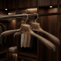 Cintre en plastique de haute qualité, design épaules larges, style bois, rotatif, pour manteau, veste, chemise, idéal pour boutique et armoire