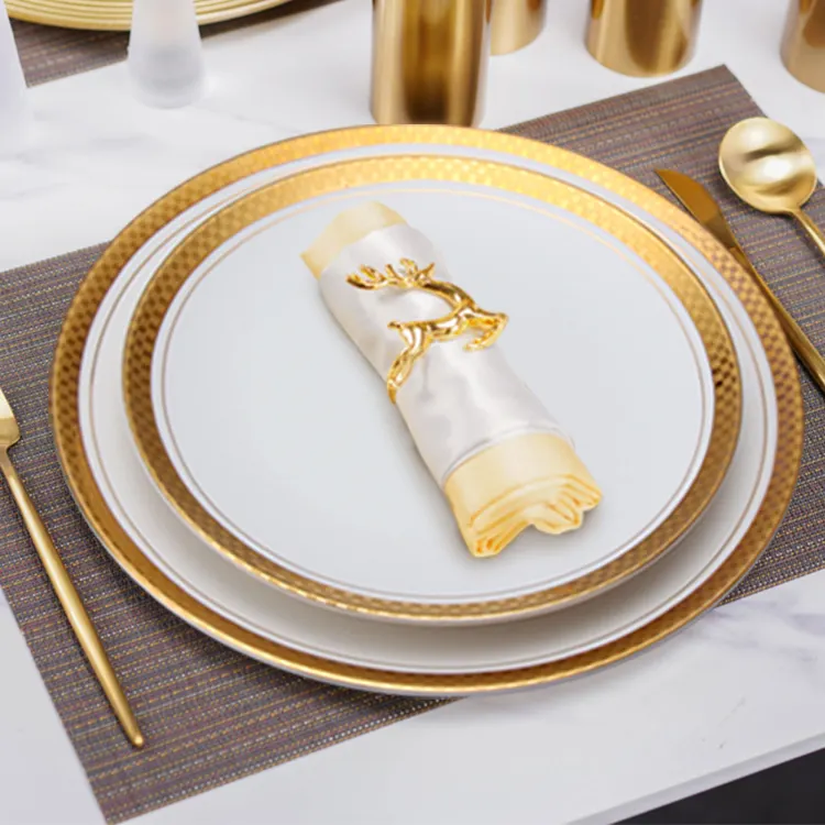 Luxury Royal Hotel Restaurant Wedding Party set di stoviglie in ceramica con bordo in oro bianco